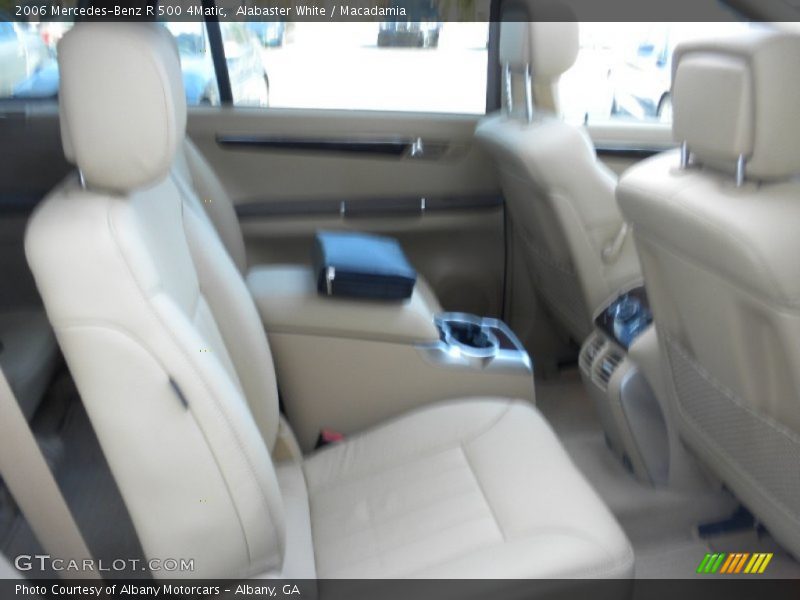 Alabaster White / Macadamia 2006 Mercedes-Benz R 500 4Matic