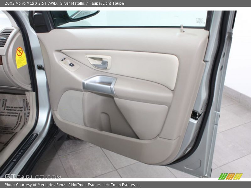 Silver Metallic / Taupe/Light Taupe 2003 Volvo XC90 2.5T AWD