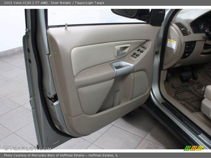Silver Metallic / Taupe/Light Taupe 2003 Volvo XC90 2.5T AWD