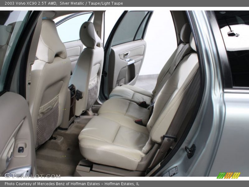 Silver Metallic / Taupe/Light Taupe 2003 Volvo XC90 2.5T AWD