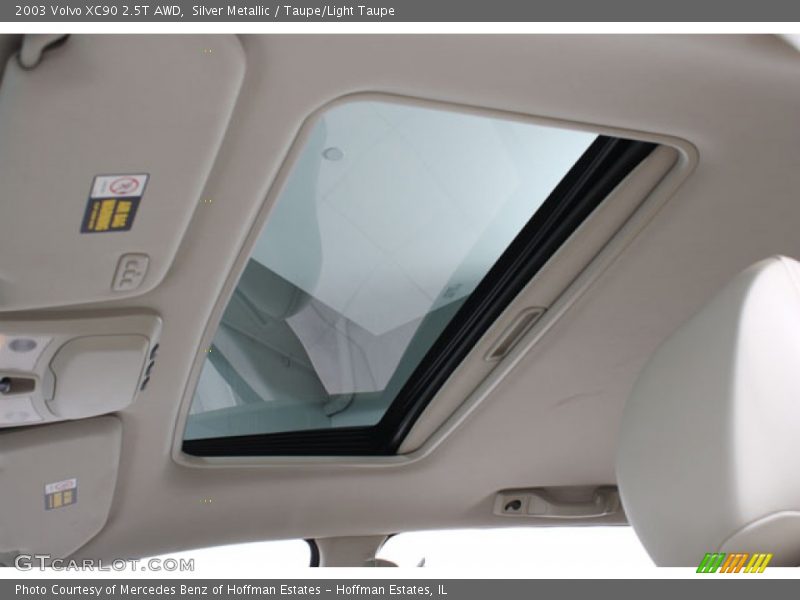 Silver Metallic / Taupe/Light Taupe 2003 Volvo XC90 2.5T AWD