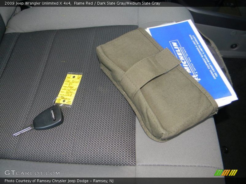 Flame Red / Dark Slate Gray/Medium Slate Gray 2009 Jeep Wrangler Unlimited X 4x4