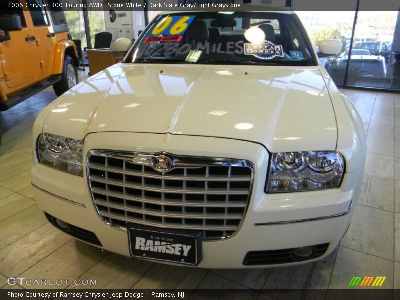 Stone White / Dark Slate Gray/Light Graystone 2006 Chrysler 300 Touring AWD