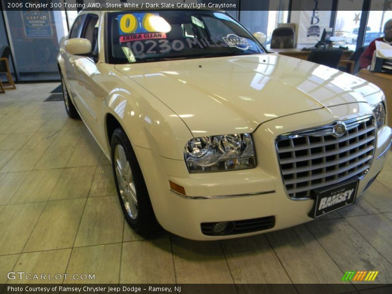 Stone White / Dark Slate Gray/Light Graystone 2006 Chrysler 300 Touring AWD