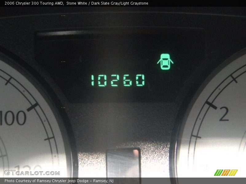 Stone White / Dark Slate Gray/Light Graystone 2006 Chrysler 300 Touring AWD