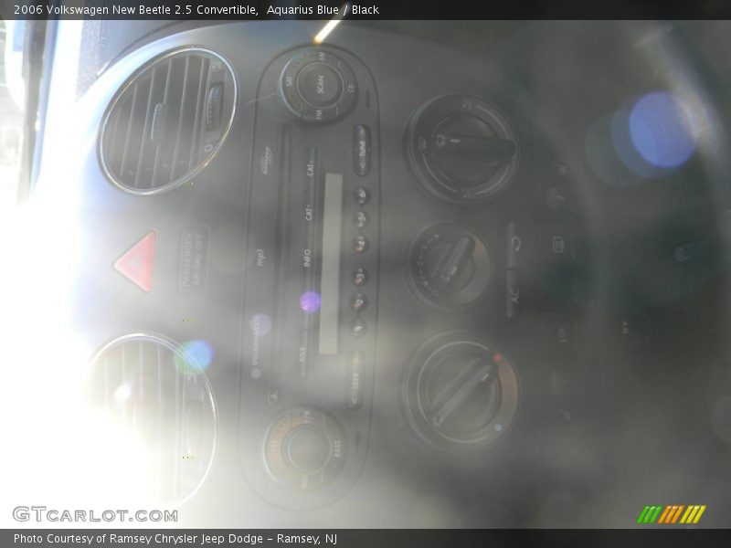 Aquarius Blue / Black 2006 Volkswagen New Beetle 2.5 Convertible