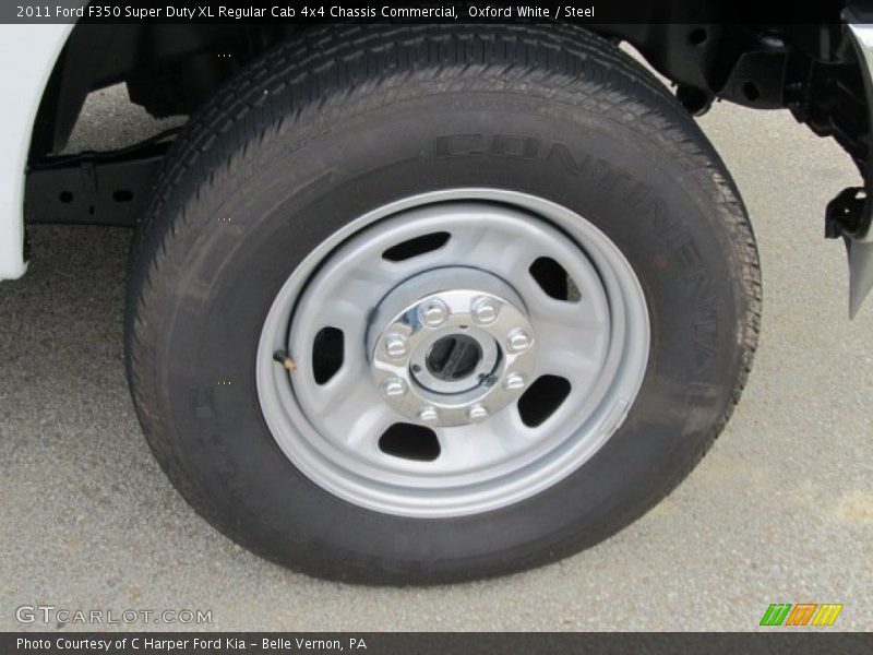  2011 F350 Super Duty XL Regular Cab 4x4 Chassis Commercial Wheel