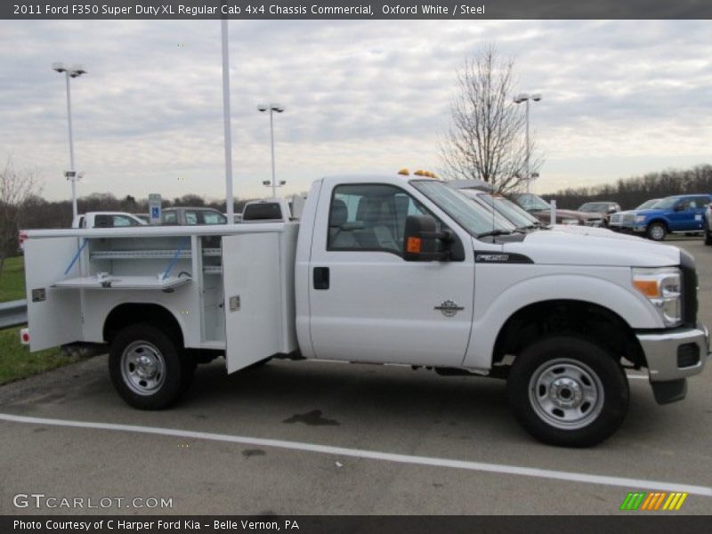  2011 F350 Super Duty XL Regular Cab 4x4 Chassis Commercial Oxford White