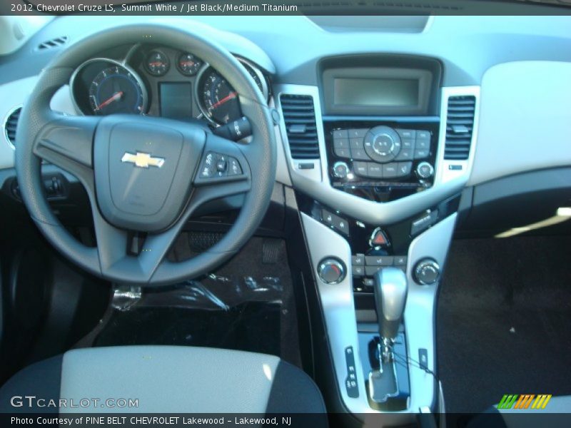 Summit White / Jet Black/Medium Titanium 2012 Chevrolet Cruze LS
