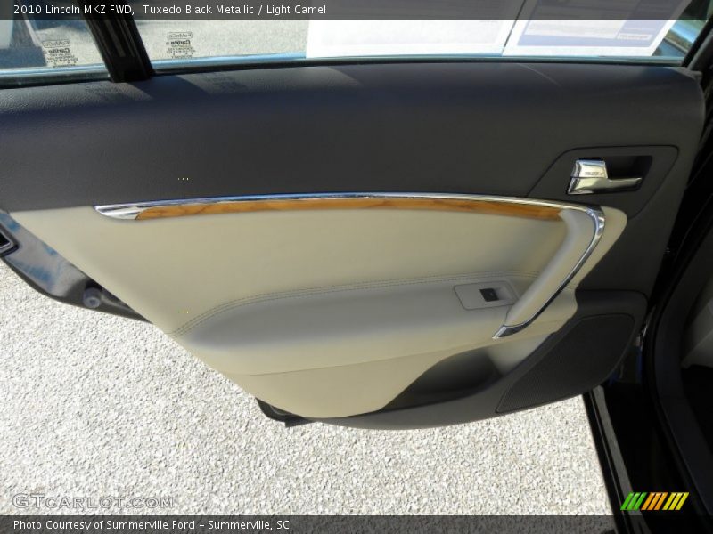 Tuxedo Black Metallic / Light Camel 2010 Lincoln MKZ FWD