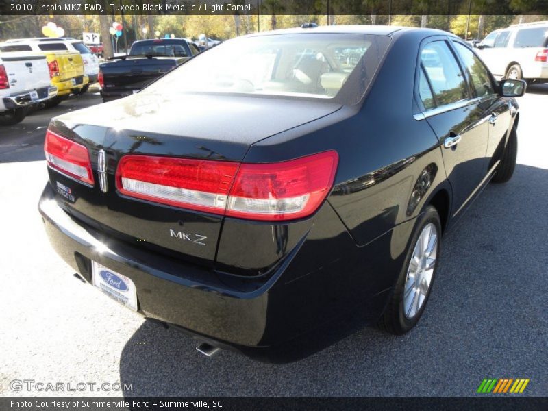 Tuxedo Black Metallic / Light Camel 2010 Lincoln MKZ FWD