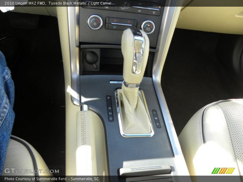 Tuxedo Black Metallic / Light Camel 2010 Lincoln MKZ FWD