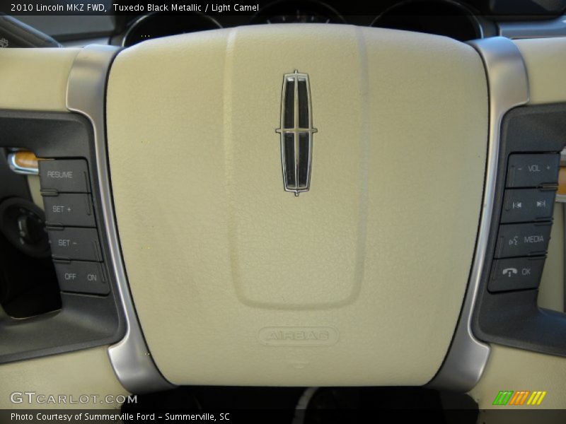 Tuxedo Black Metallic / Light Camel 2010 Lincoln MKZ FWD