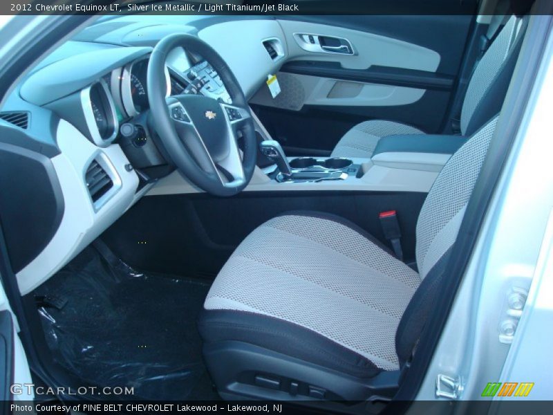Silver Ice Metallic / Light Titanium/Jet Black 2012 Chevrolet Equinox LT