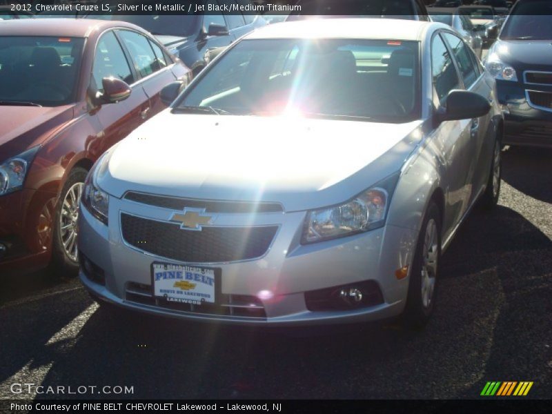 Silver Ice Metallic / Jet Black/Medium Titanium 2012 Chevrolet Cruze LS