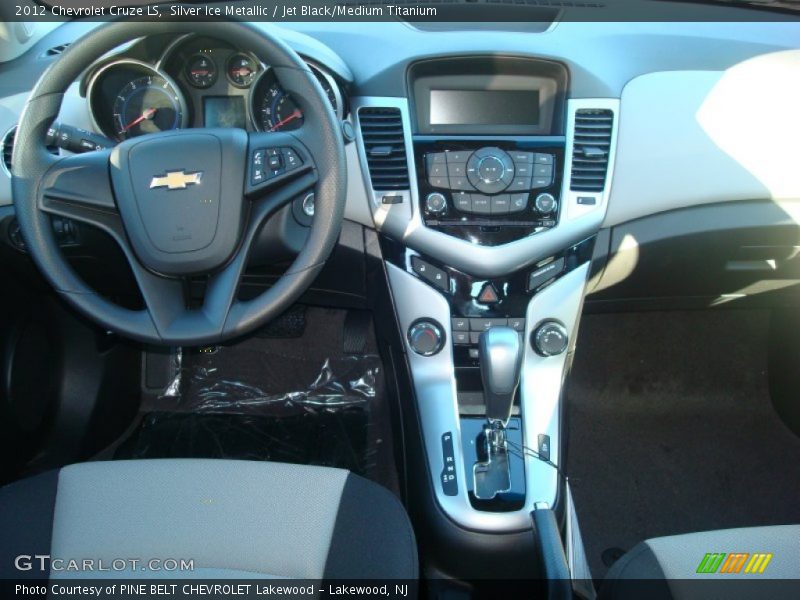 Silver Ice Metallic / Jet Black/Medium Titanium 2012 Chevrolet Cruze LS