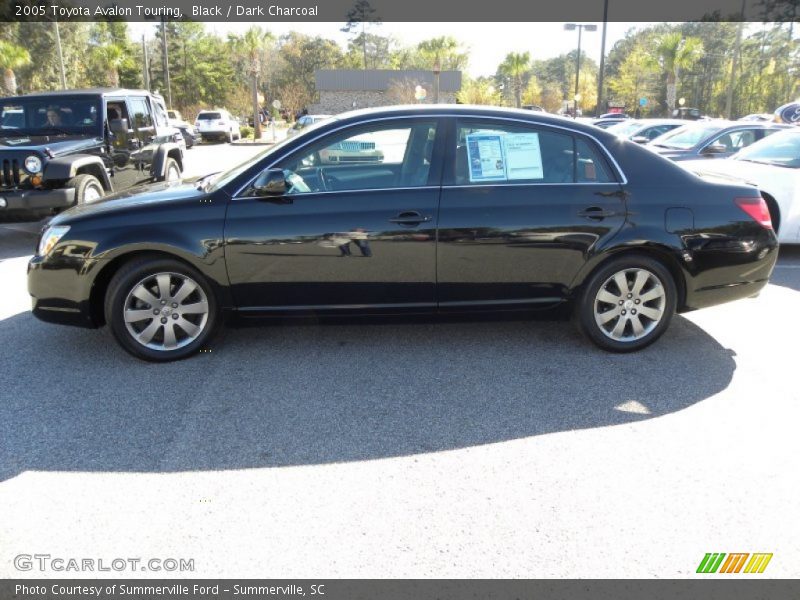 Black / Dark Charcoal 2005 Toyota Avalon Touring