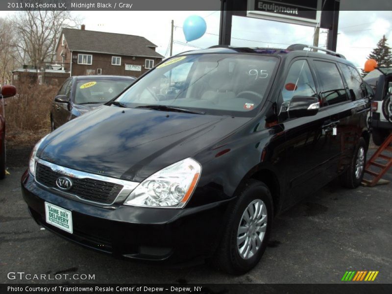 Midnight Black / Gray 2011 Kia Sedona LX