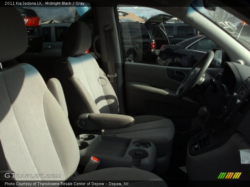Midnight Black / Gray 2011 Kia Sedona LX
