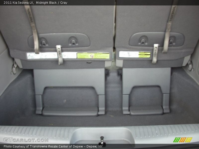 Midnight Black / Gray 2011 Kia Sedona LX