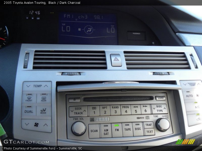 Black / Dark Charcoal 2005 Toyota Avalon Touring