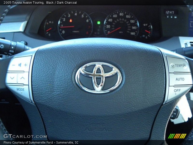 Black / Dark Charcoal 2005 Toyota Avalon Touring