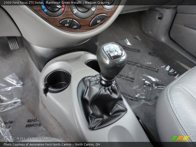  2000 Focus ZTS Sedan 5 Speed Manual Shifter