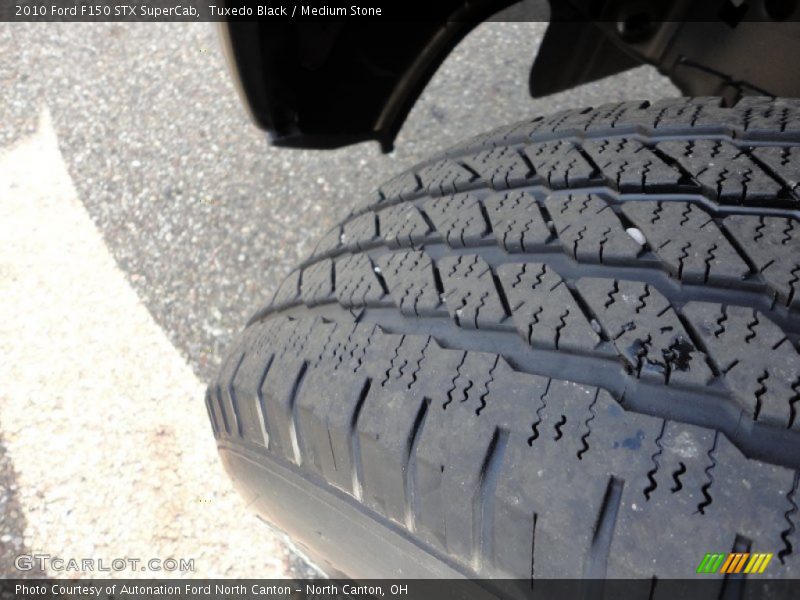 Tuxedo Black / Medium Stone 2010 Ford F150 STX SuperCab