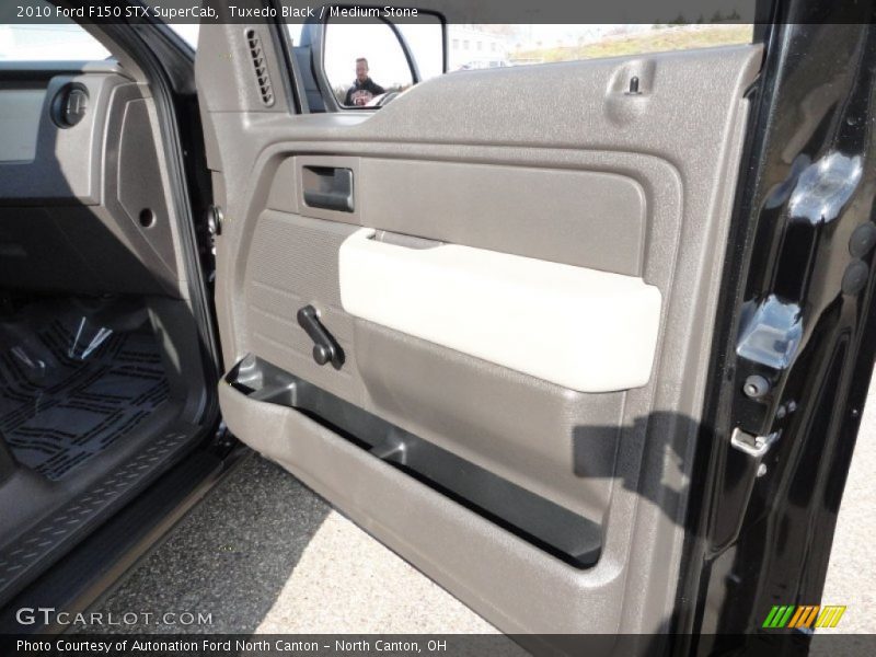 Tuxedo Black / Medium Stone 2010 Ford F150 STX SuperCab