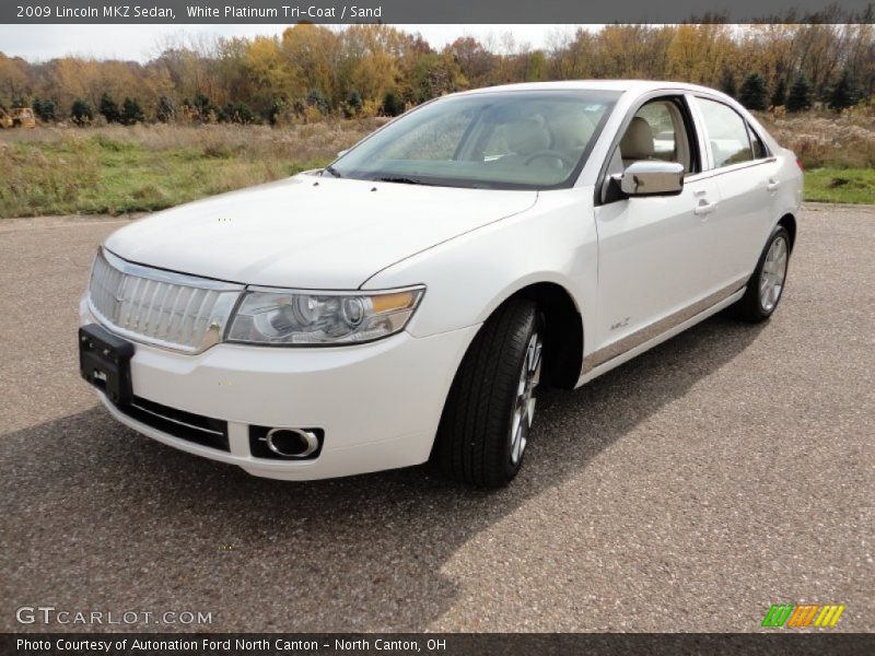 White Platinum Tri-Coat / Sand 2009 Lincoln MKZ Sedan