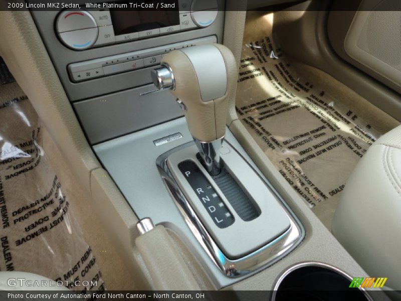 White Platinum Tri-Coat / Sand 2009 Lincoln MKZ Sedan