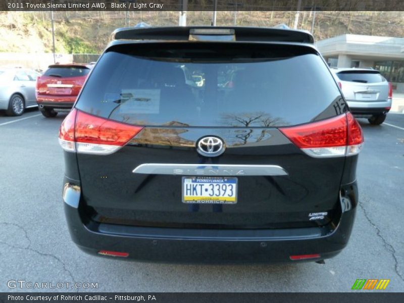 Black / Light Gray 2011 Toyota Sienna Limited AWD