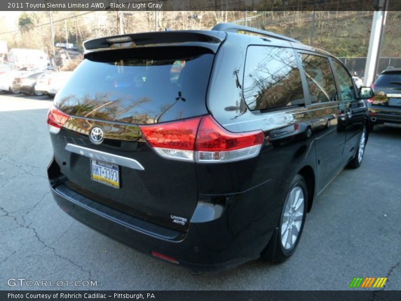 Black / Light Gray 2011 Toyota Sienna Limited AWD