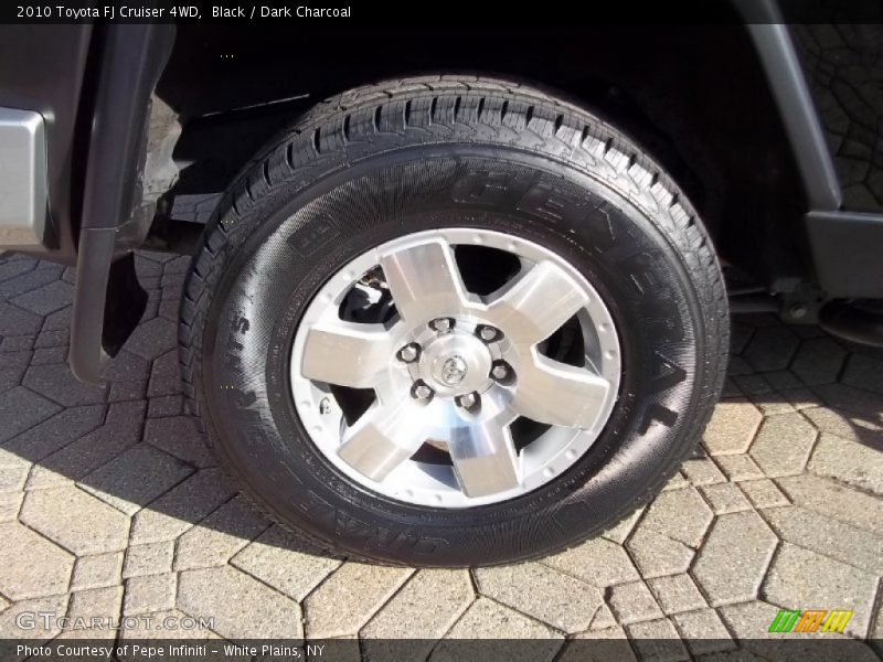 Black / Dark Charcoal 2010 Toyota FJ Cruiser 4WD