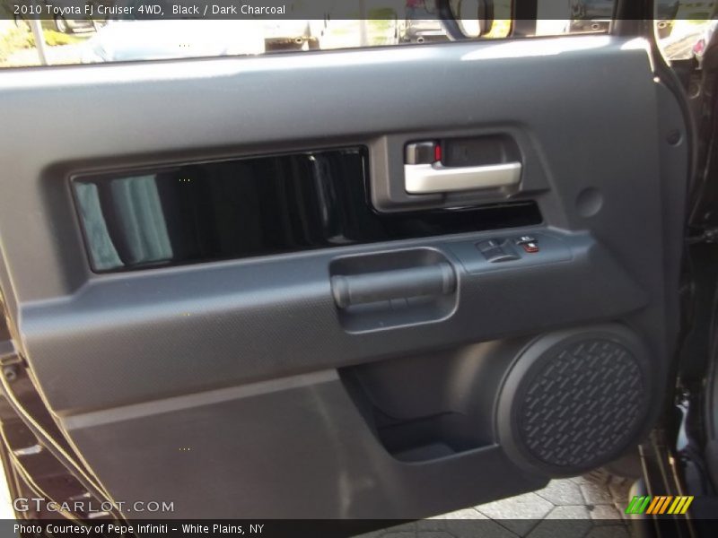 Black / Dark Charcoal 2010 Toyota FJ Cruiser 4WD