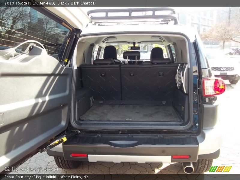 Black / Dark Charcoal 2010 Toyota FJ Cruiser 4WD
