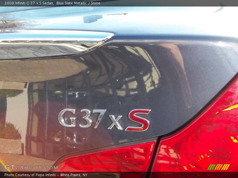  2009 G 37 x S Sedan Logo