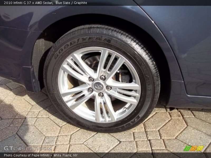  2010 G 37 x AWD Sedan Wheel
