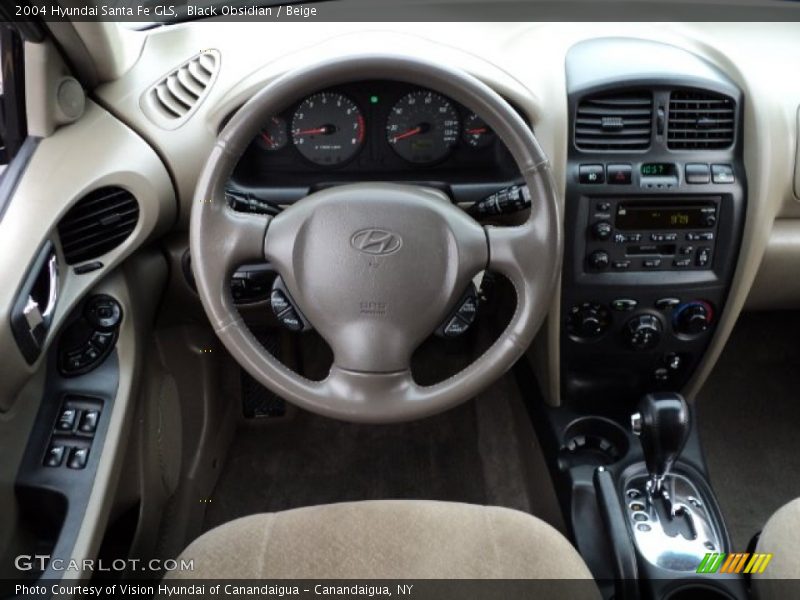 Dashboard of 2004 Santa Fe GLS