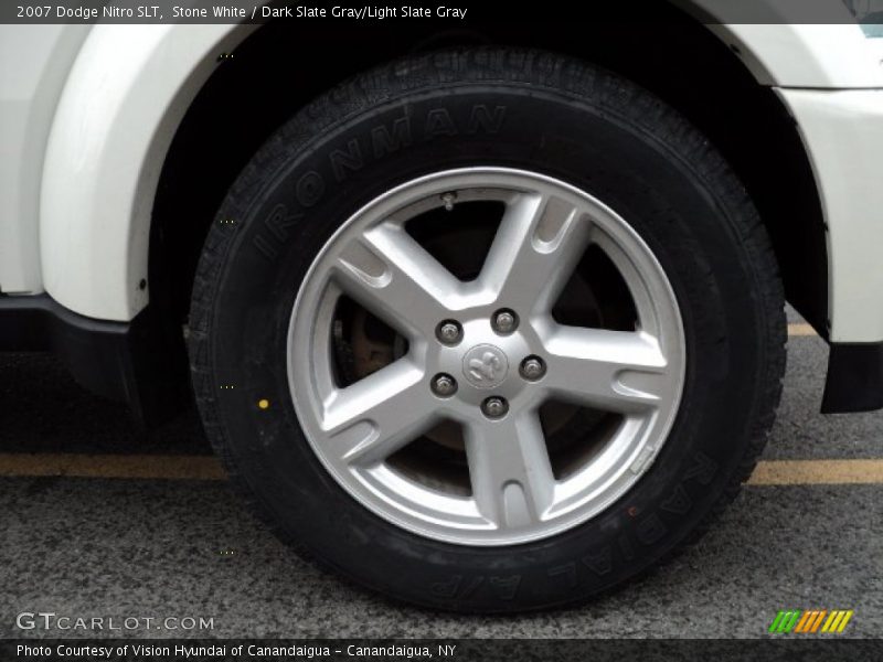 Stone White / Dark Slate Gray/Light Slate Gray 2007 Dodge Nitro SLT