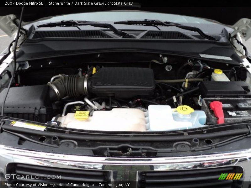Stone White / Dark Slate Gray/Light Slate Gray 2007 Dodge Nitro SLT