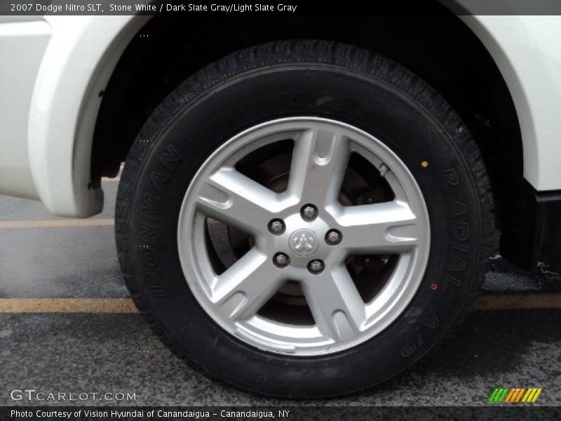 Stone White / Dark Slate Gray/Light Slate Gray 2007 Dodge Nitro SLT