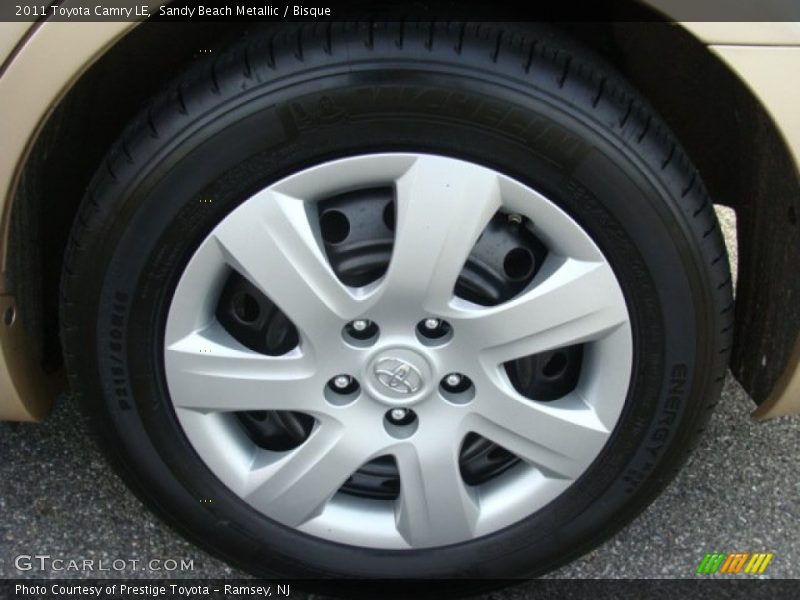 Sandy Beach Metallic / Bisque 2011 Toyota Camry LE