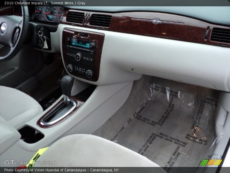 Summit White / Gray 2010 Chevrolet Impala LT