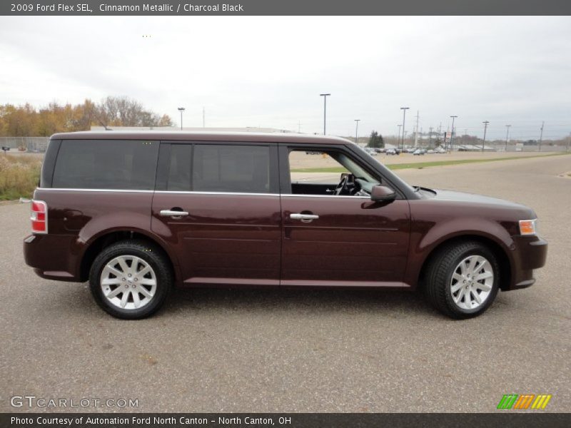 Cinnamon Metallic / Charcoal Black 2009 Ford Flex SEL