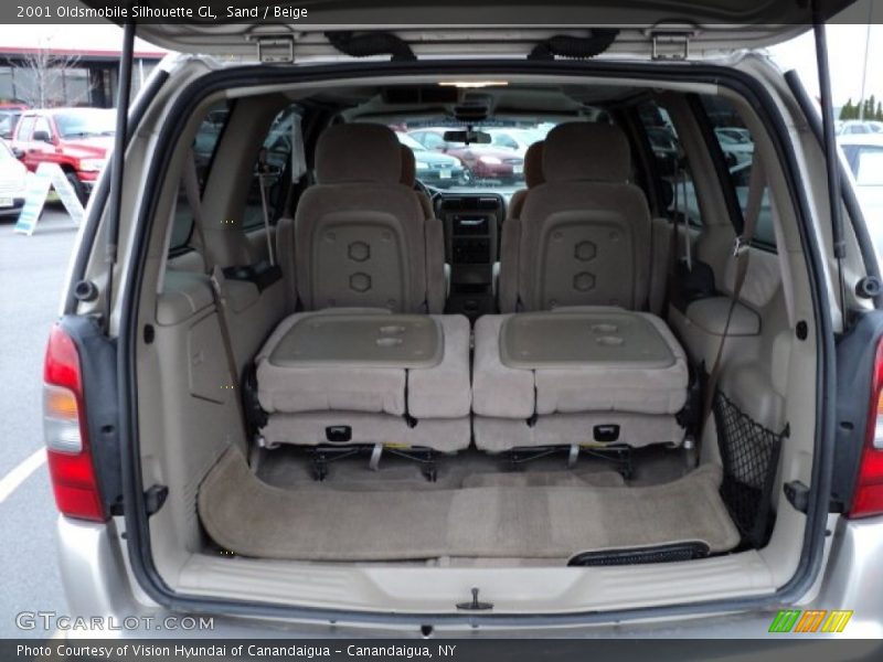 Sand / Beige 2001 Oldsmobile Silhouette GL