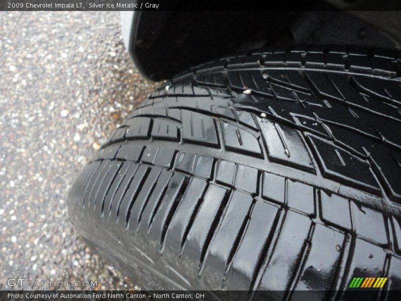 Silver Ice Metallic / Gray 2009 Chevrolet Impala LT