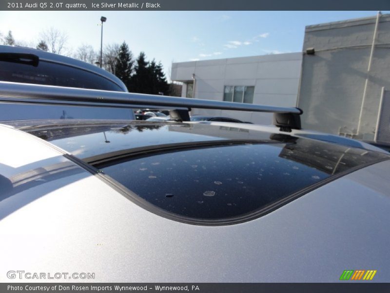 Ice Silver Metallic / Black 2011 Audi Q5 2.0T quattro