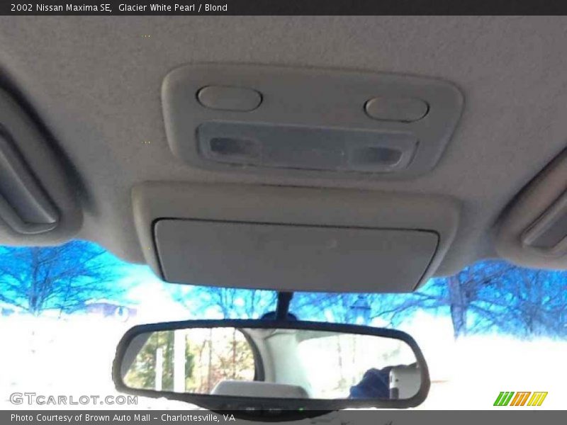Glacier White Pearl / Blond 2002 Nissan Maxima SE