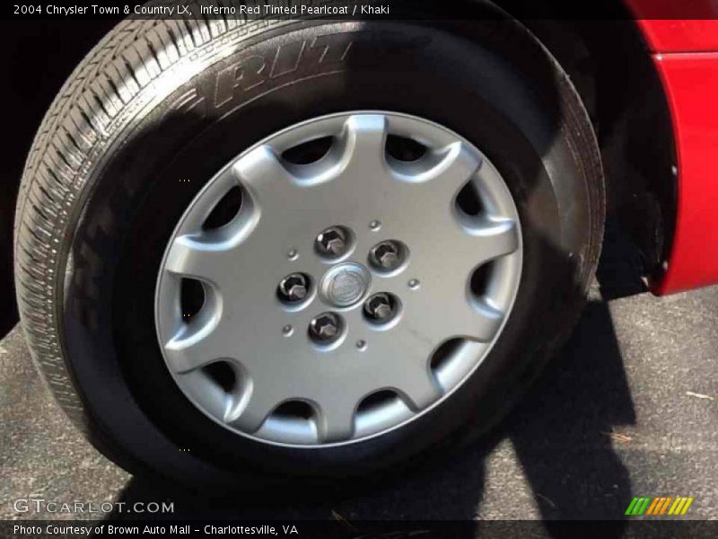  2004 Town & Country LX Wheel